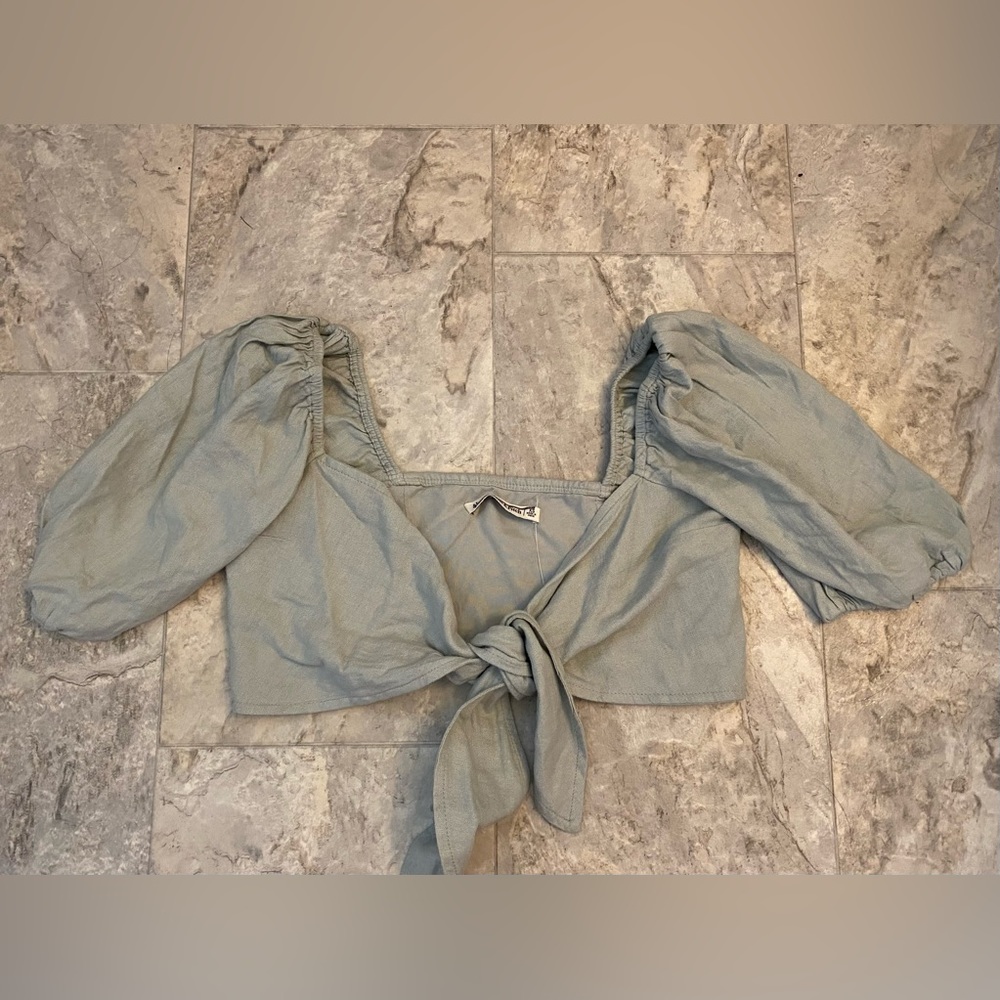 Abercrombie & Fitch Tie Front Top